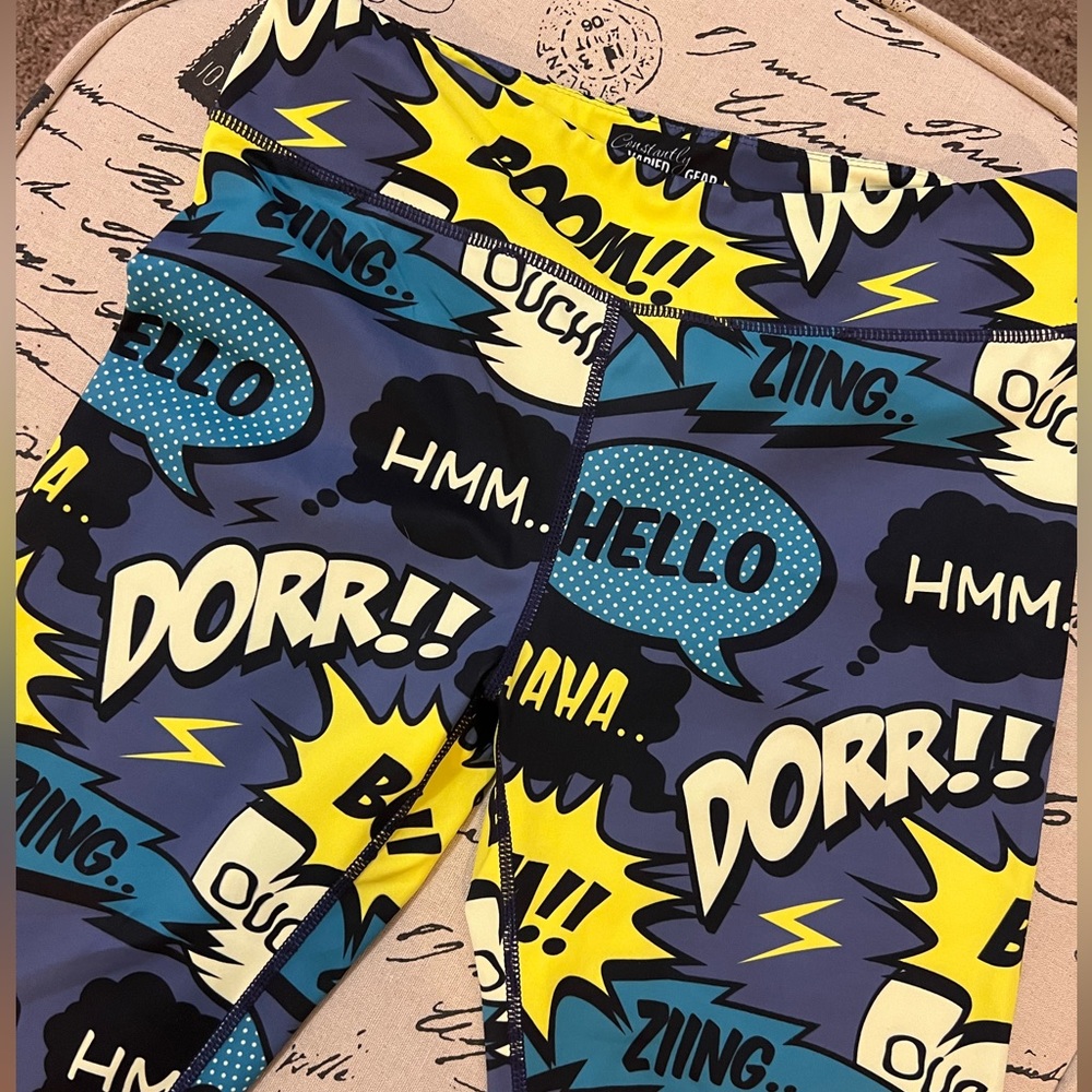 Constantly Varied Gear CVG Women's Comic Book Squat Proof Capri Leggings